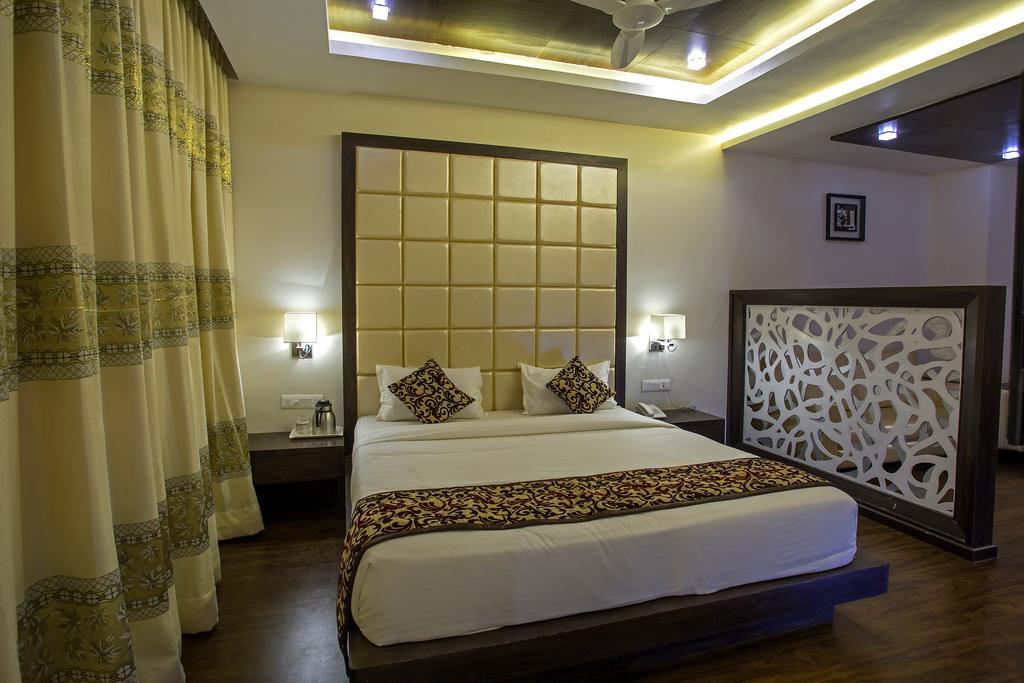 Hotel Ravi Residency Morbi Pokój zdjęcie