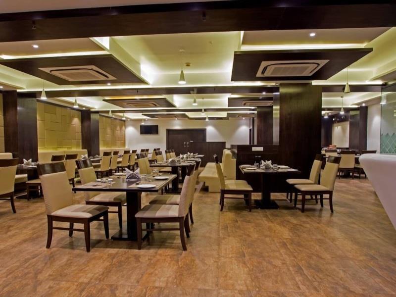 Hotel Ravi Residency Morbi Zewnętrze zdjęcie